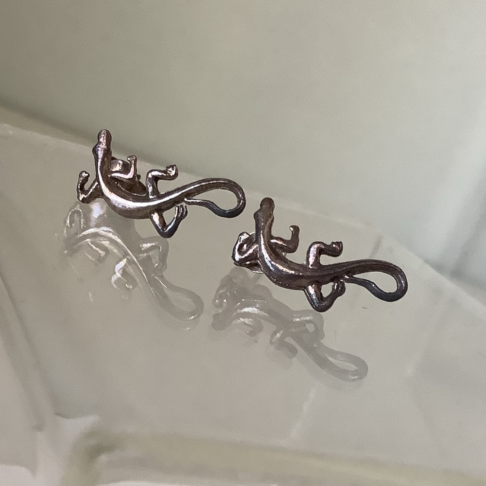 New vintage 925 salamander silver earrings